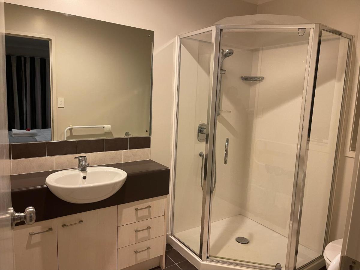 Ruth'S House Homestay Master Room With Private Shower And Toilet Όκλαντ Εξωτερικό φωτογραφία